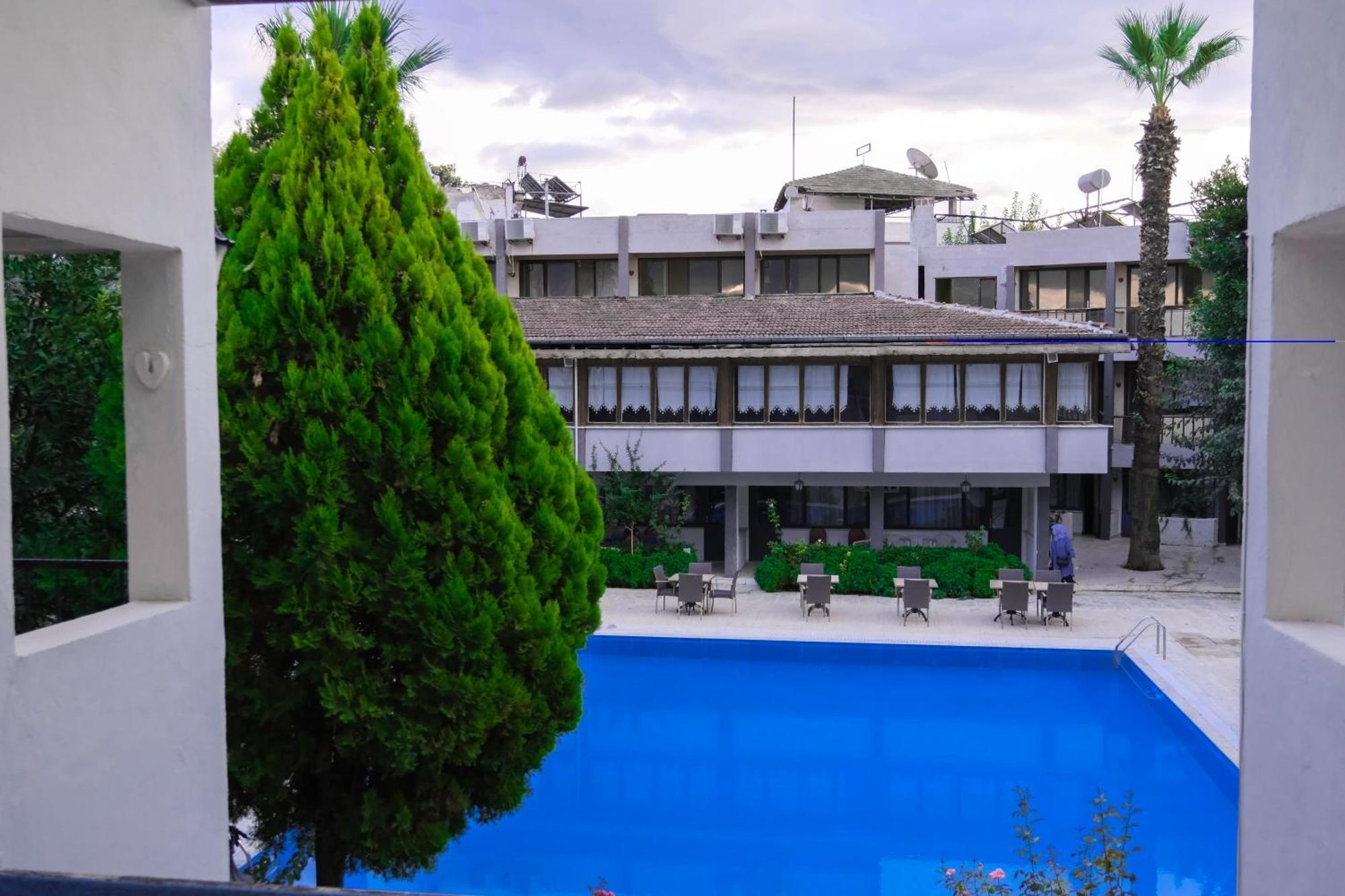 Artemis Yoeruek Otel Old Town Pamukkale Luaran gambar